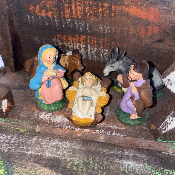 Vintage Christmas nativity fold out hinged made in Italy 🇮🇹 - Picture 4 of 6